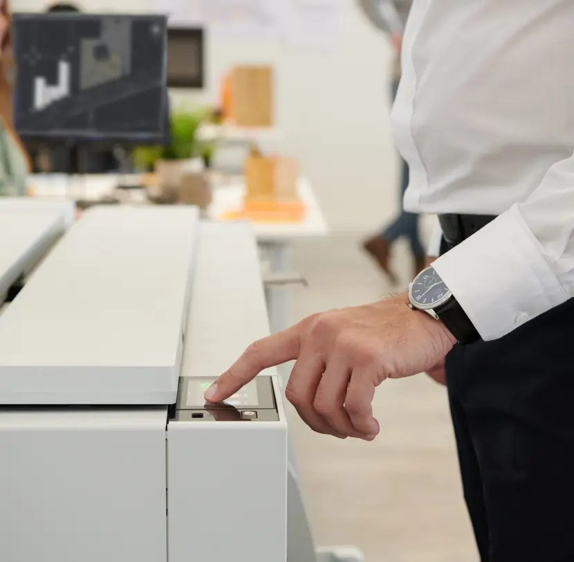 HP Designjet T950 MFP Lifestyle 08 (1)